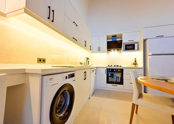 Yaka Esinti * Yakaköy